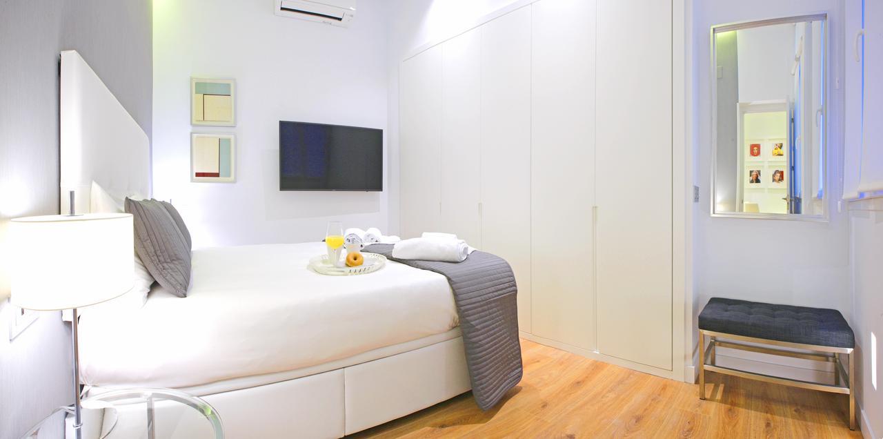 Prado Suite มาดริด ภายนอก รูปภาพ