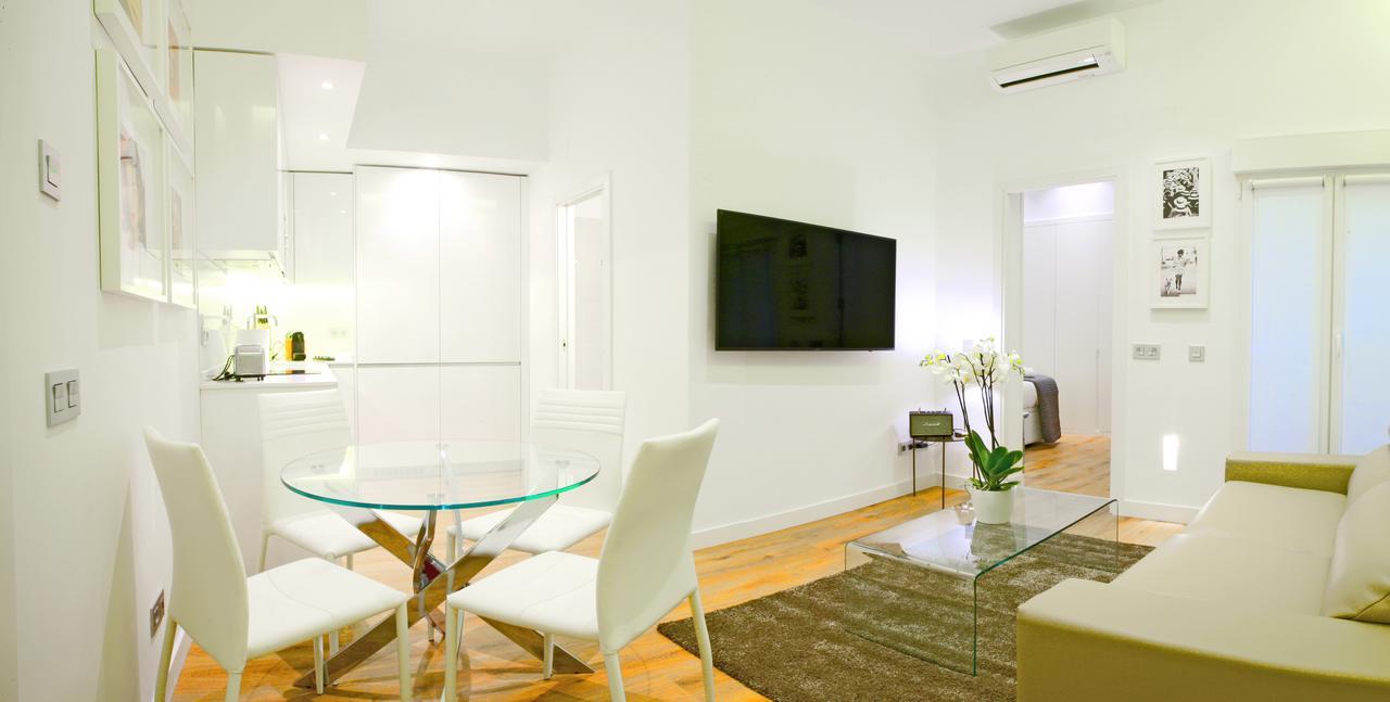 Prado Suite มาดริด ภายนอก รูปภาพ